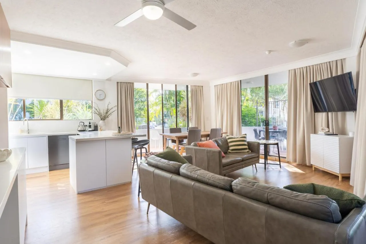 Getaway On Surf - Ground Floor Apartment - Family Friendly 100M From The Beach Gold Coast