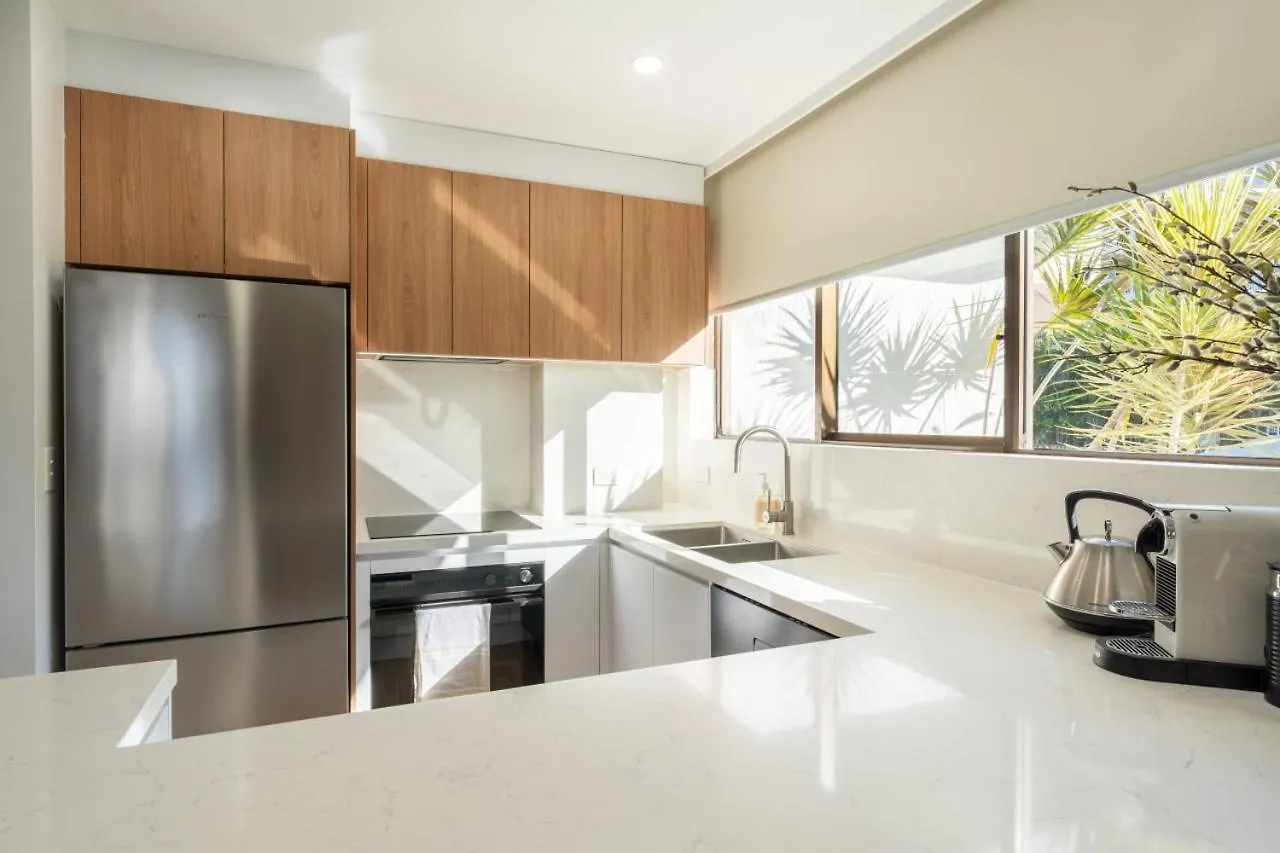 Getaway On Surf - Ground Floor Apartment - Family Friendly 100M From The Beach 골드코스트