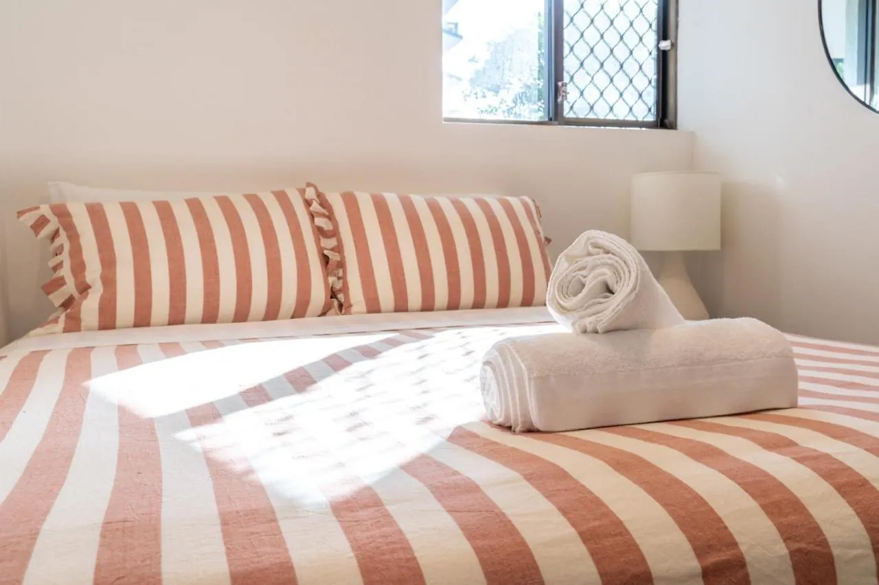 Getaway On Surf - Ground Floor Apartment - Family Friendly 100M From The Beach 골드코스트 0*,  오스트레일리아