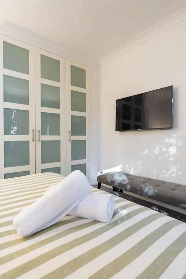 Getaway On Surf - Ground Floor Apartment - Family Friendly 100M From The Beach 골드코스트